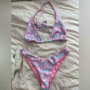 Frankie’s bikinis pink and blue Terrycloth smiley face set #frankiesbikinis